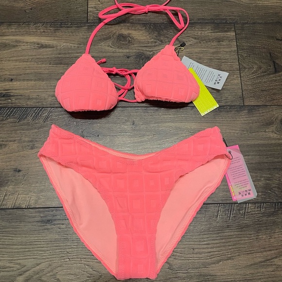 One One Swimwear Bright Pink Bikini Set - Picture 1 of 9